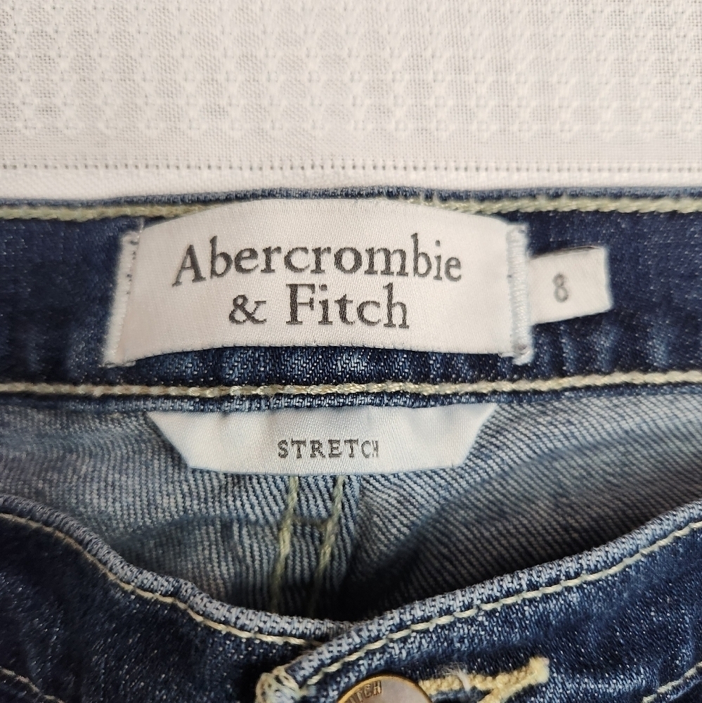 Abercrombie & Fitch blue denim cut off shorts Size 8 - Picture 3 of 8